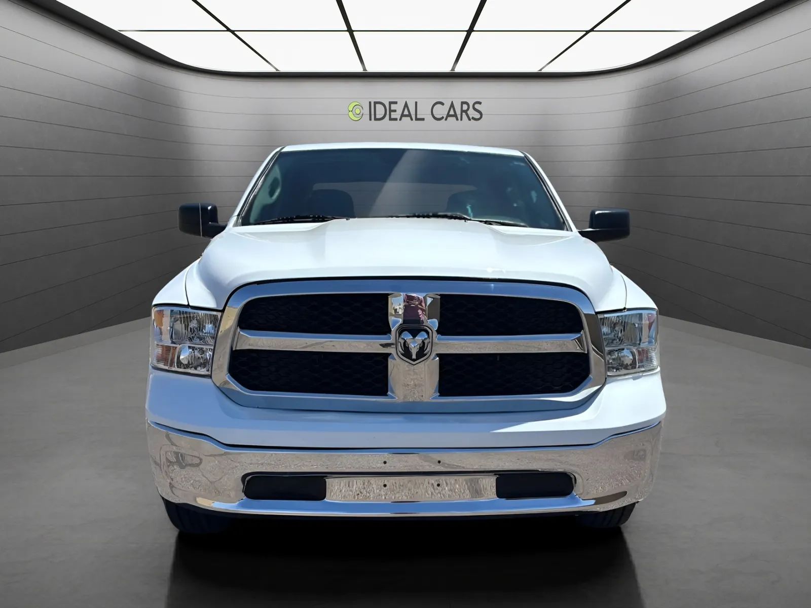 View vehicle photo 2
