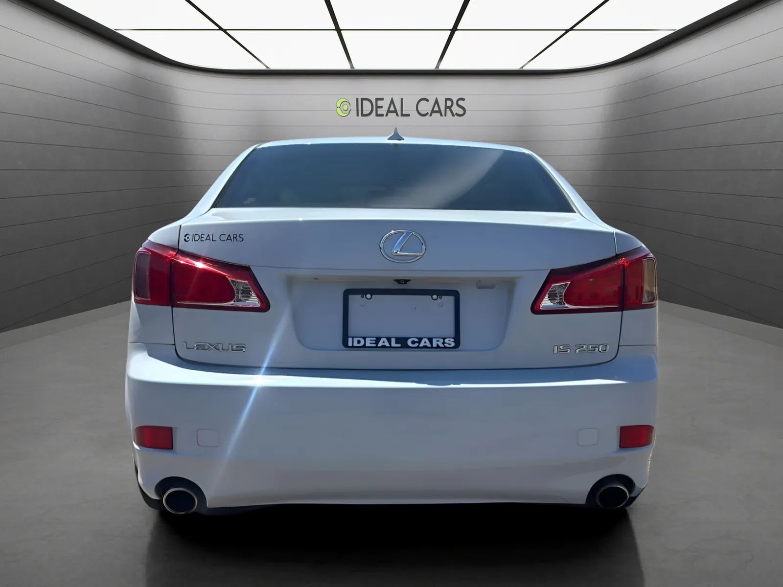 View vehicle photo 6