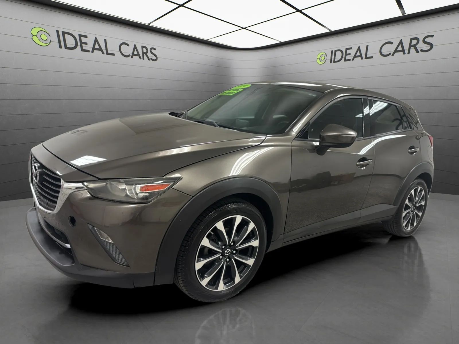 Gray 2019 Mazda CX-3 SUV / Crossover Front-Wheel Drive 