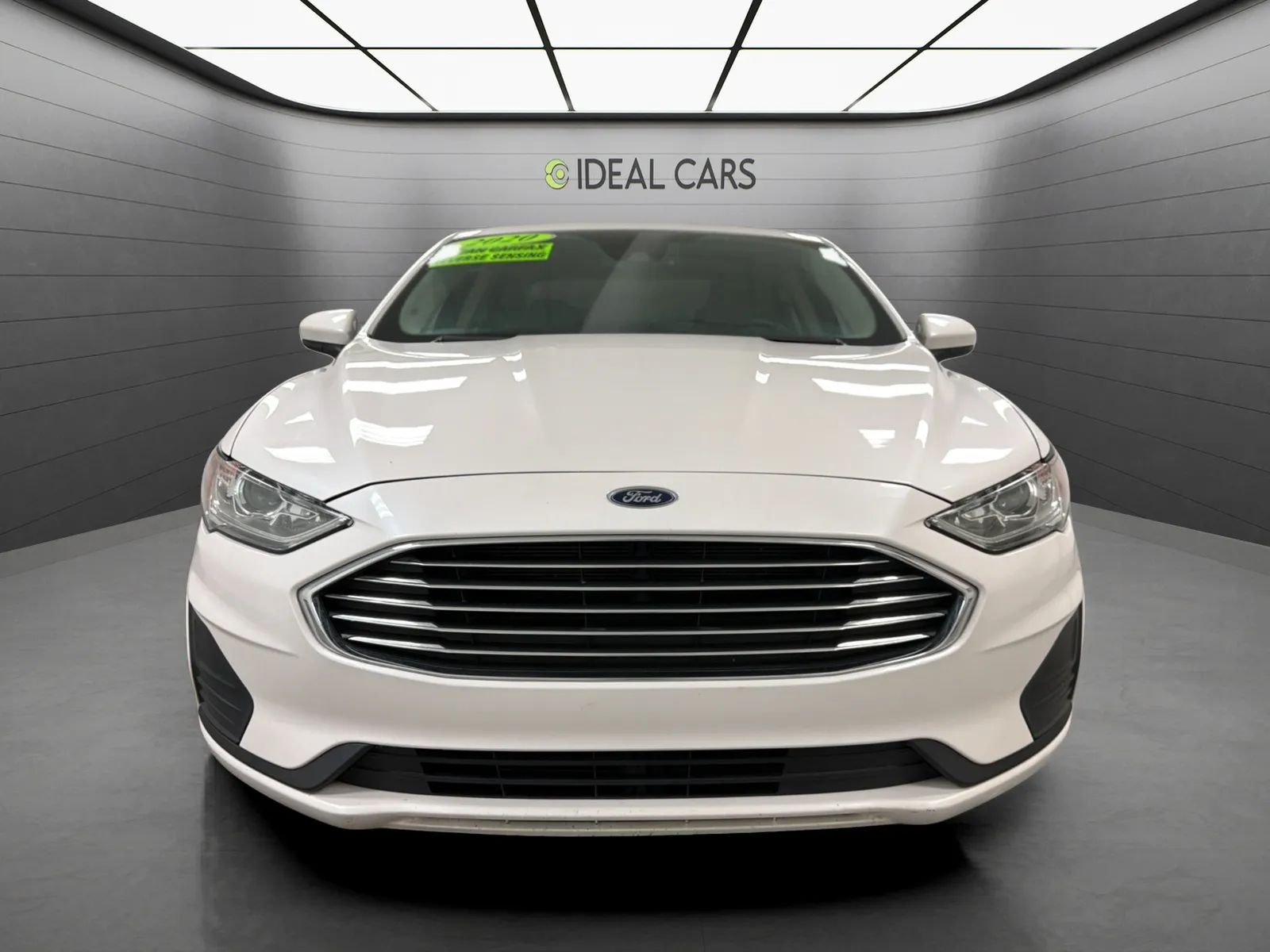View vehicle photo 2