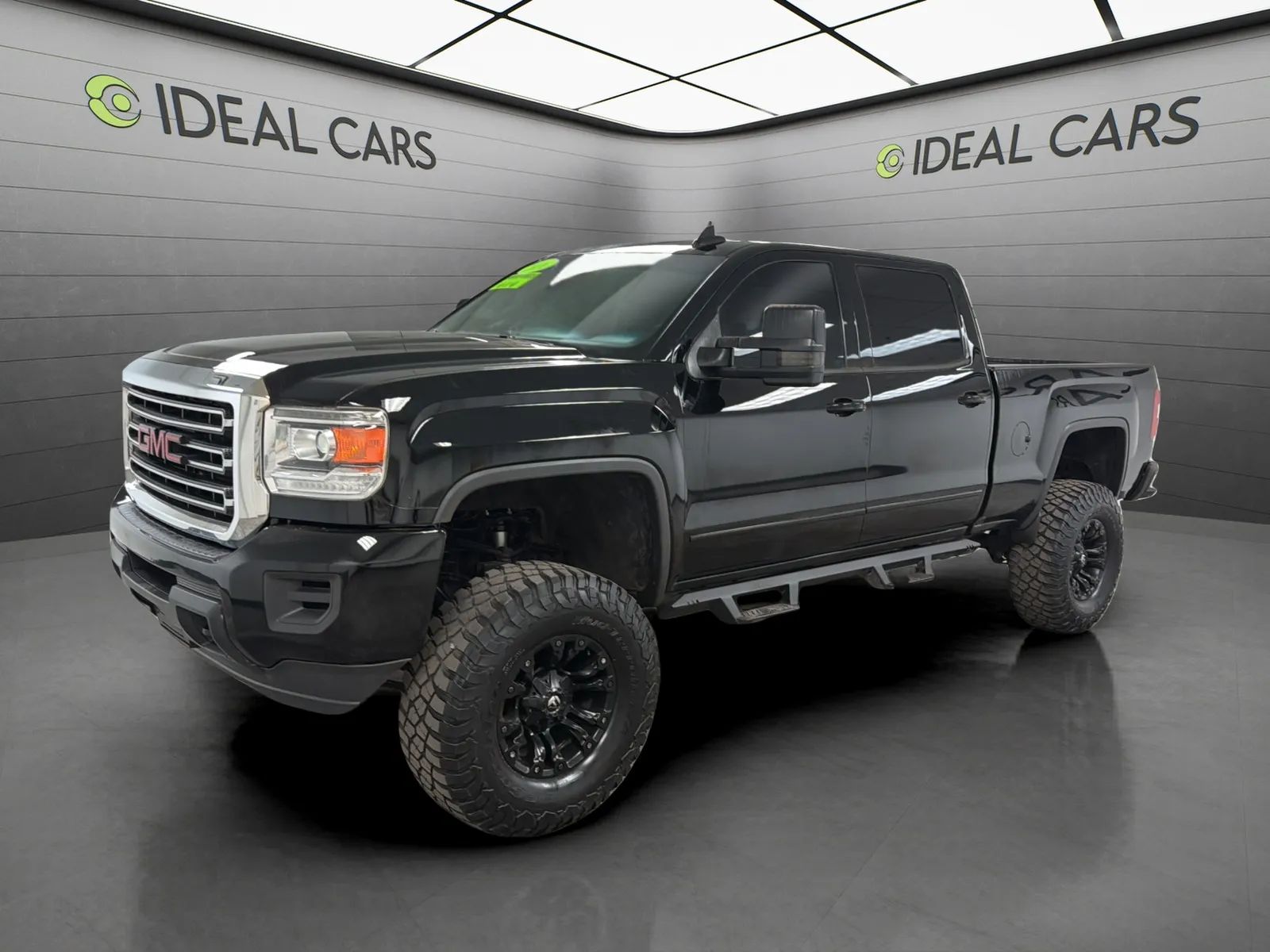 Black 2016 GMC Sierra 2500HD Pickup Truck Four-Wheel Drive Automatic
