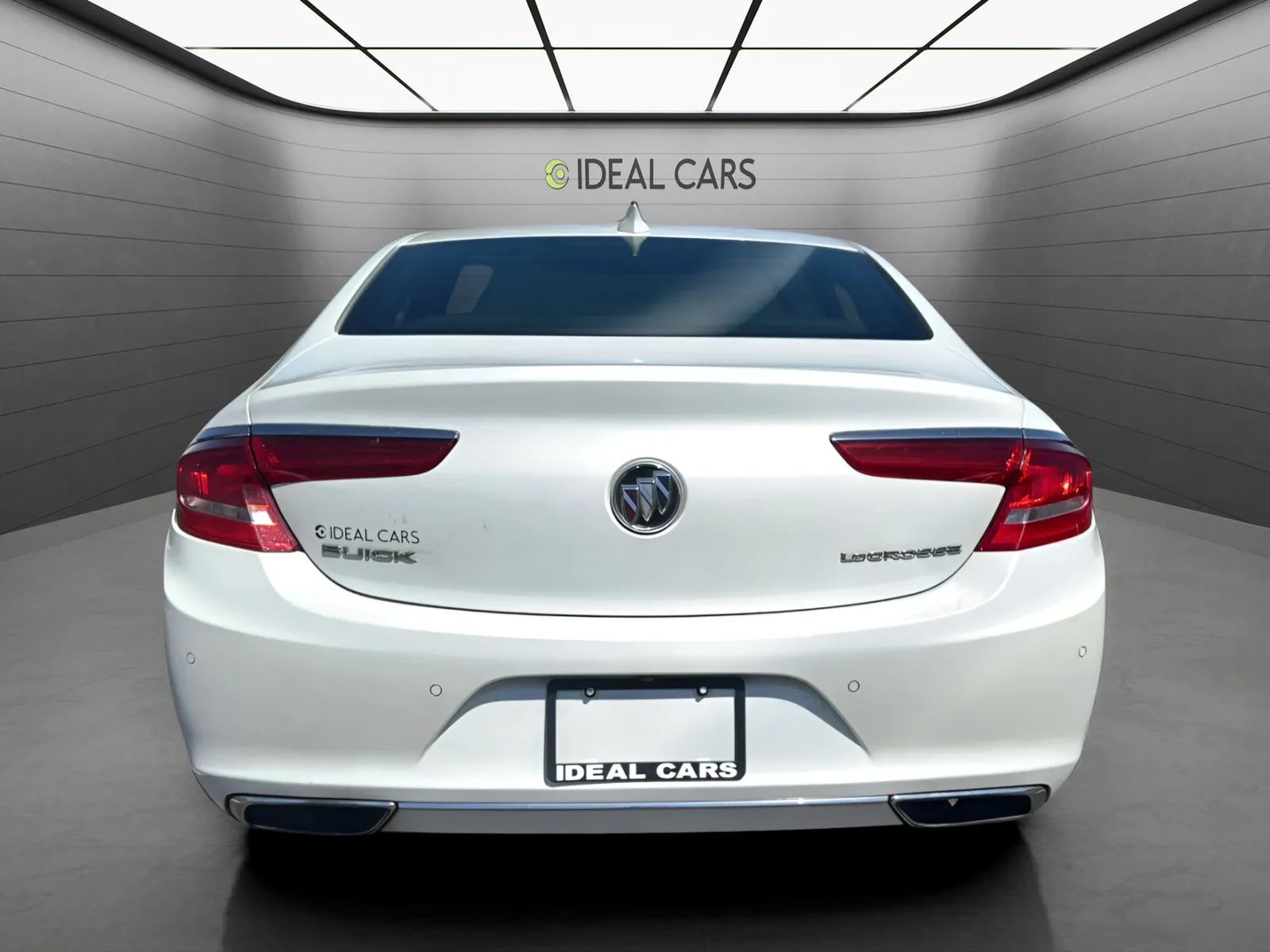 View vehicle photo 7