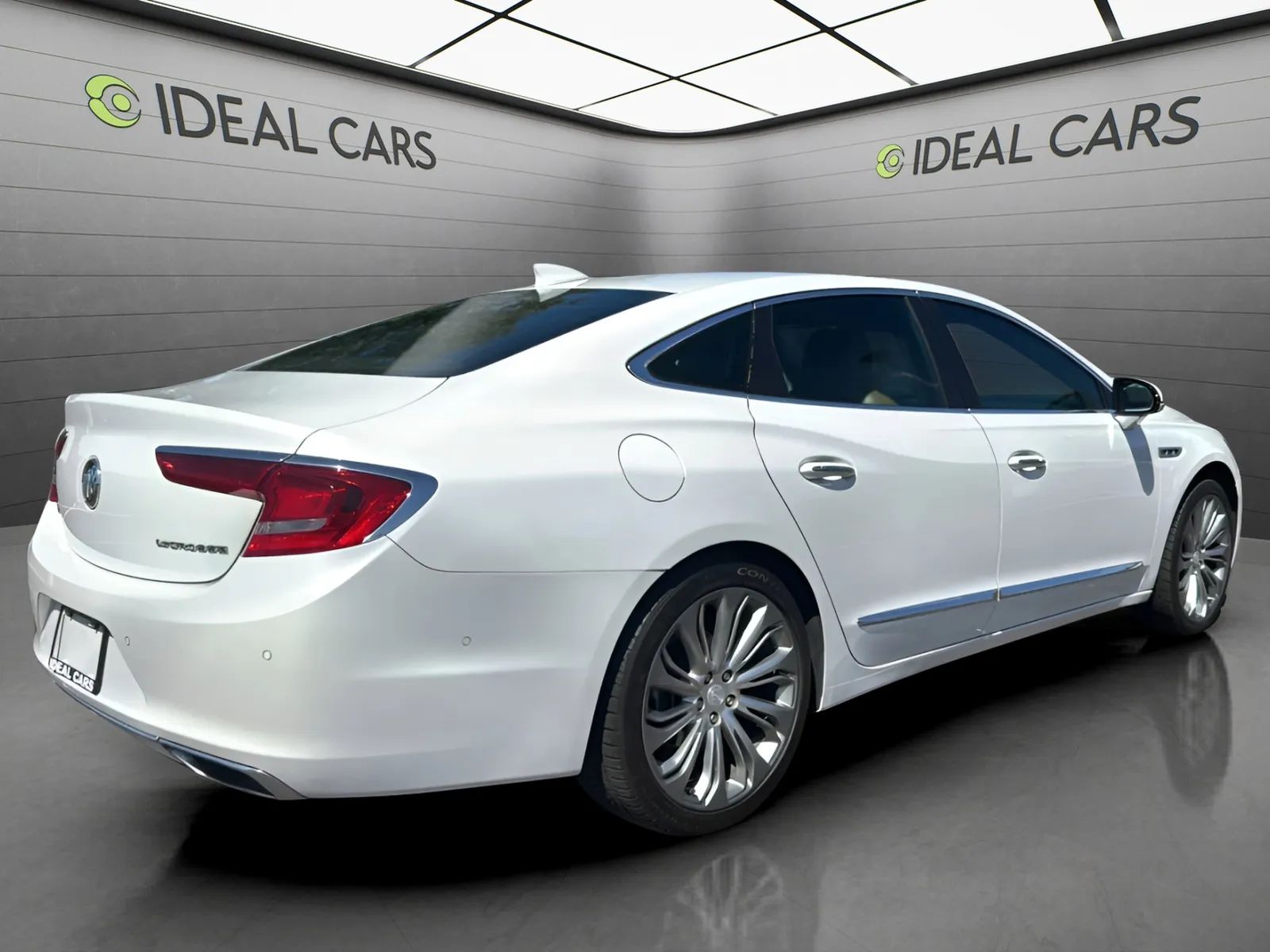 View vehicle photo 6