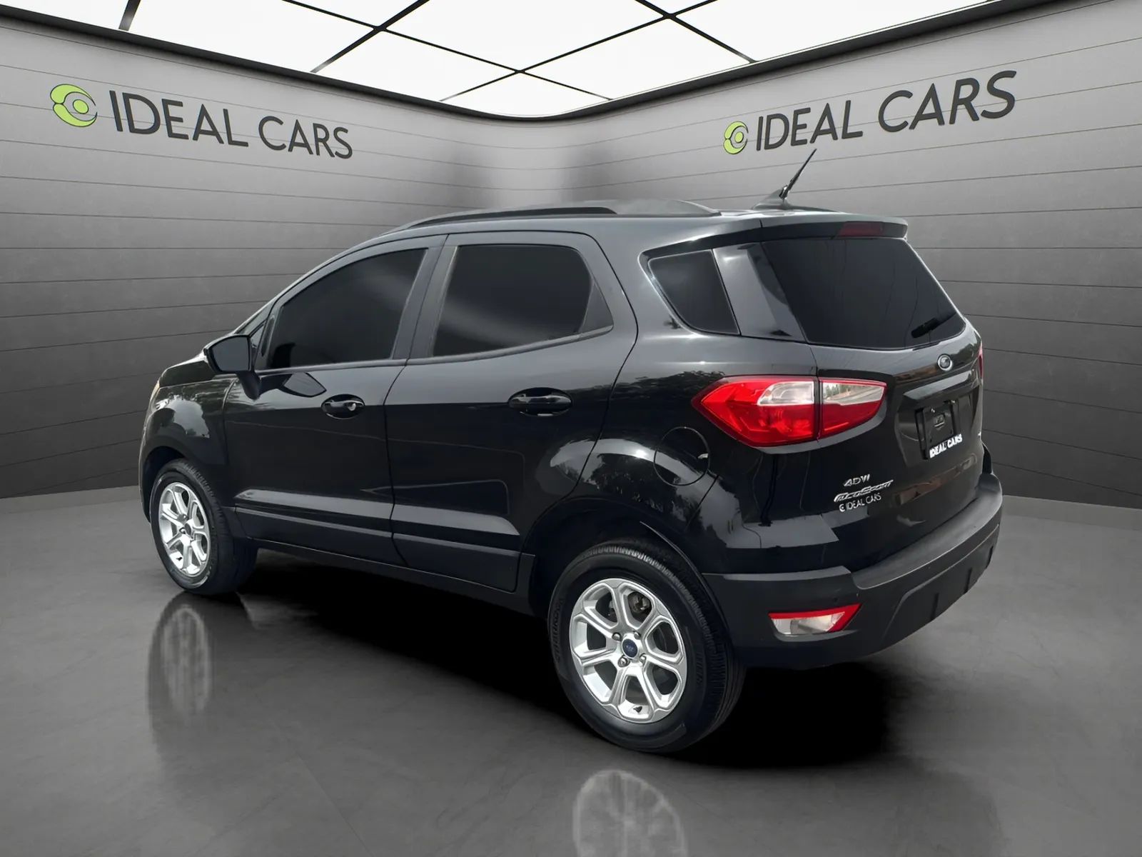 View vehicle photo 7