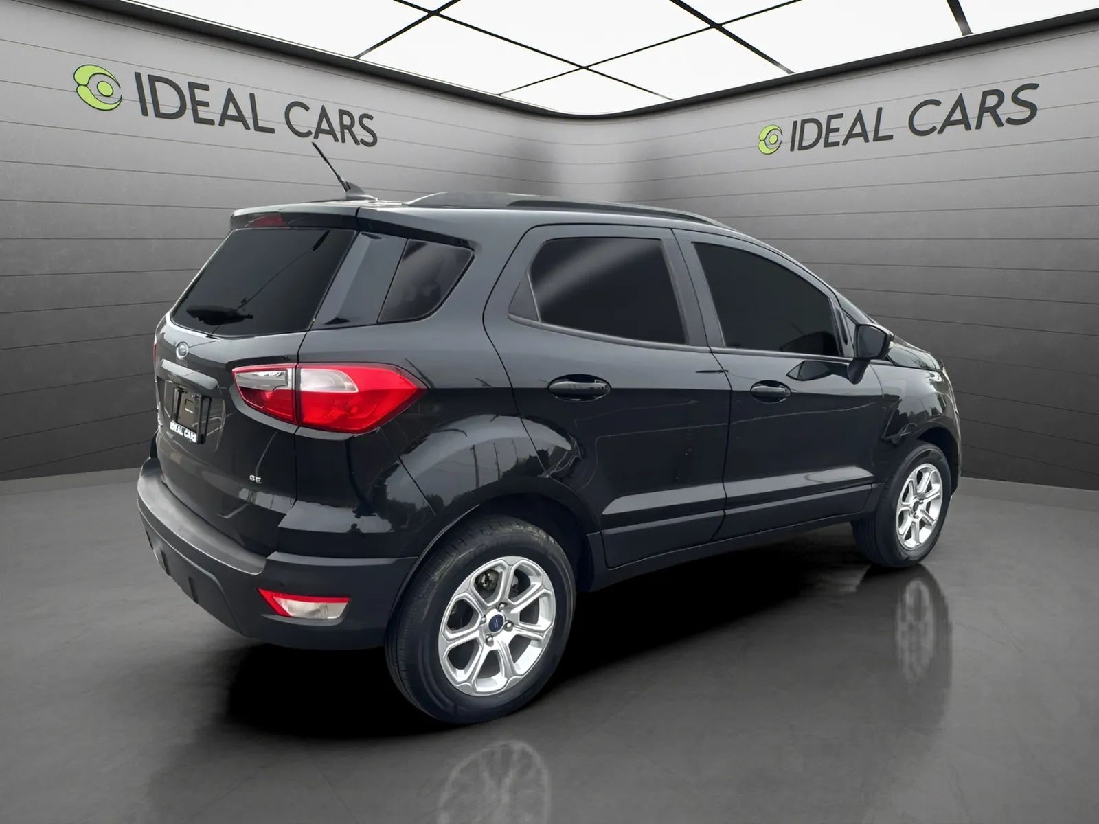 View vehicle photo 5