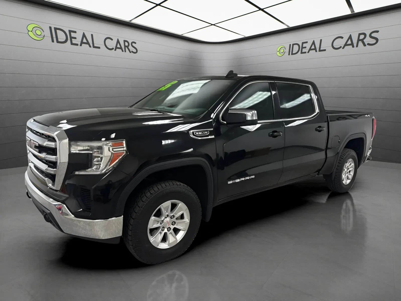  2020 GMC Sierra 1500 SLE Crew Cab 4WD   