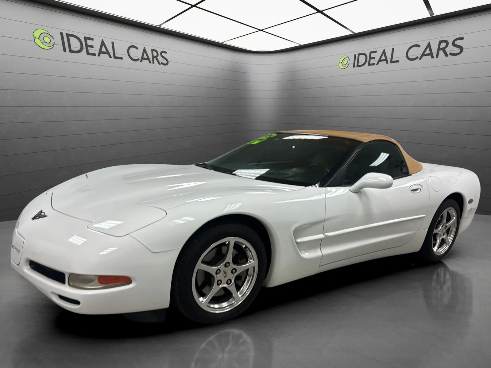 2004 Chevrolet Corvette Convertible RWD