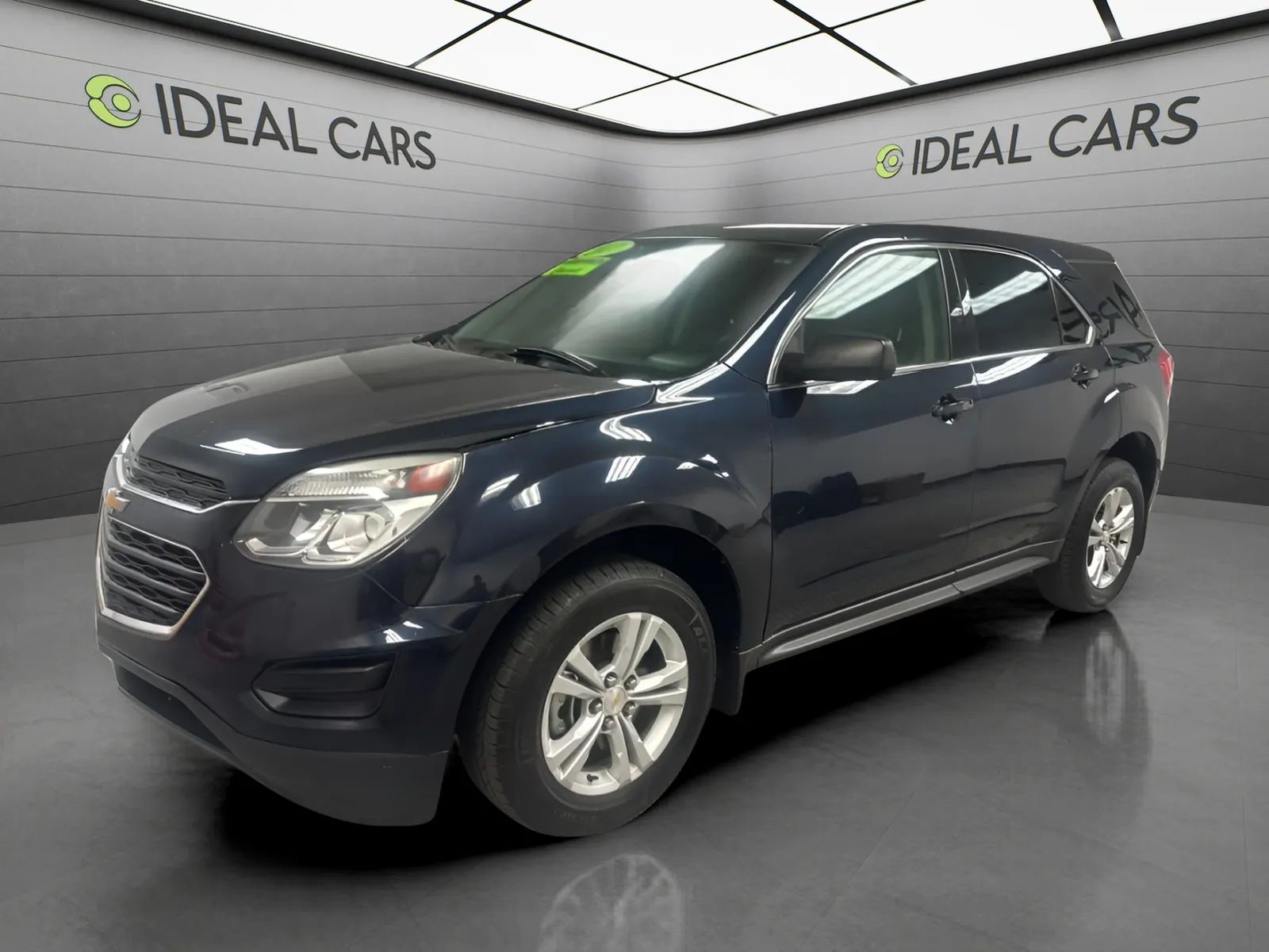  2017 Chevrolet Equinox LS FWD   