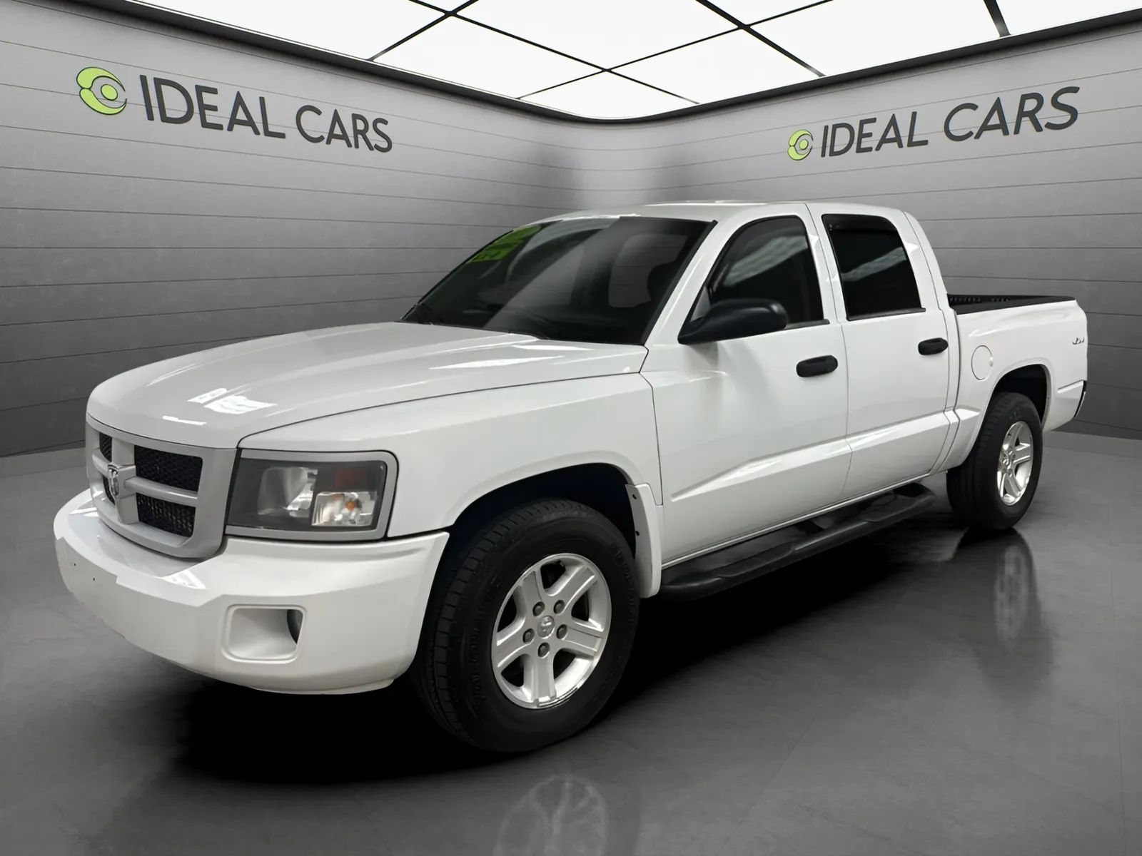White 2011 RAM Dakota