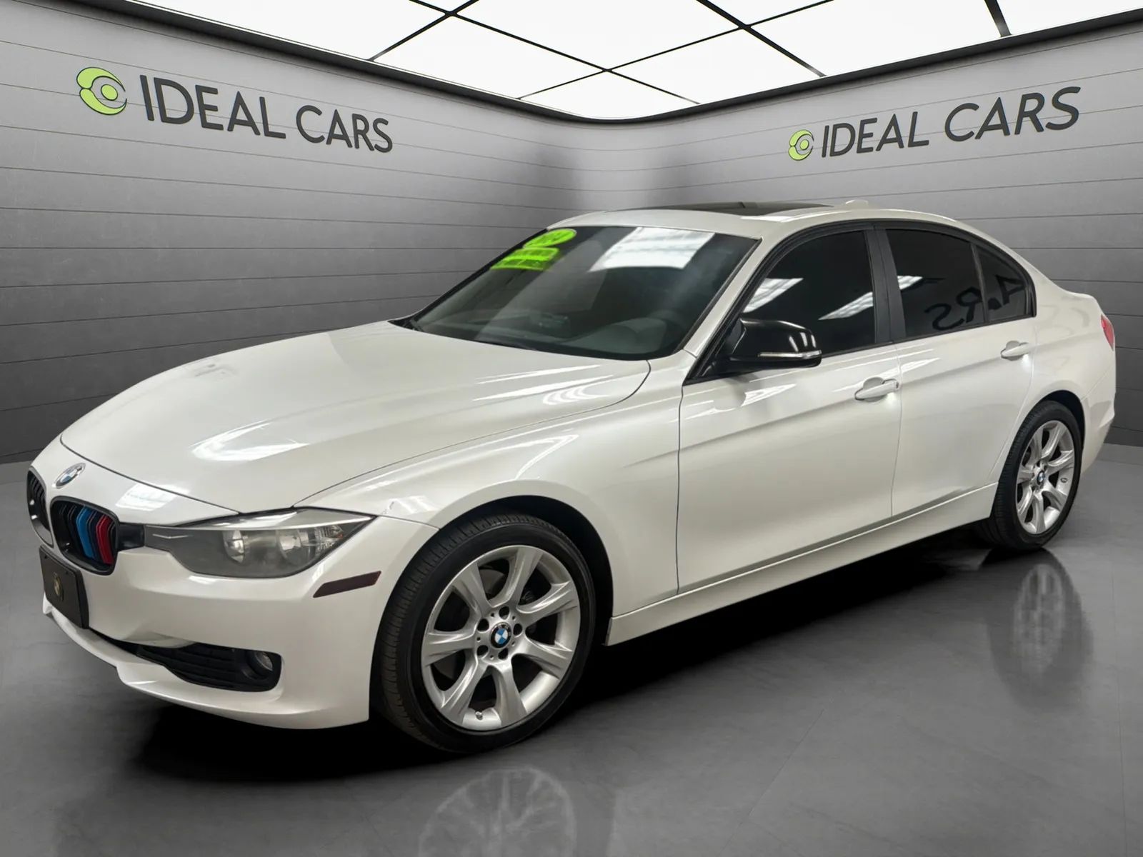  2014 BMW 3 Series 320i xDrive Sedan AWD   
