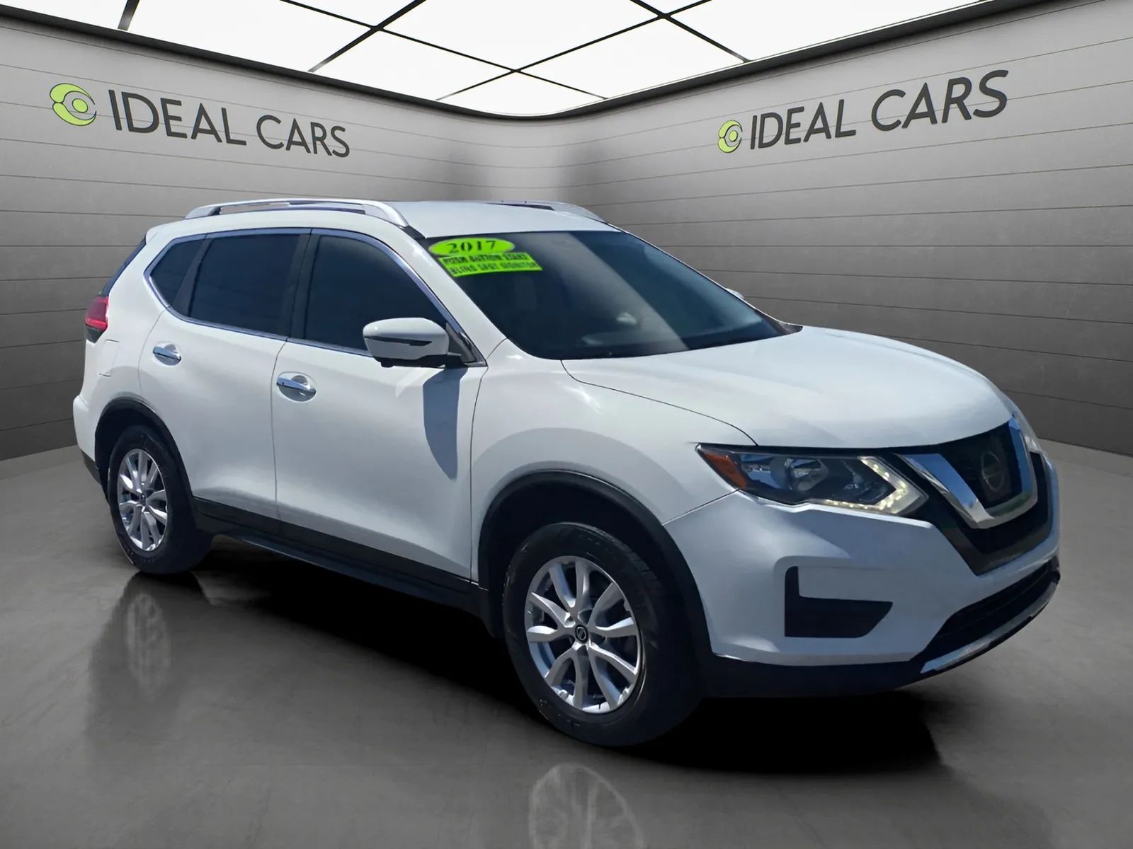 View vehicle photo 3