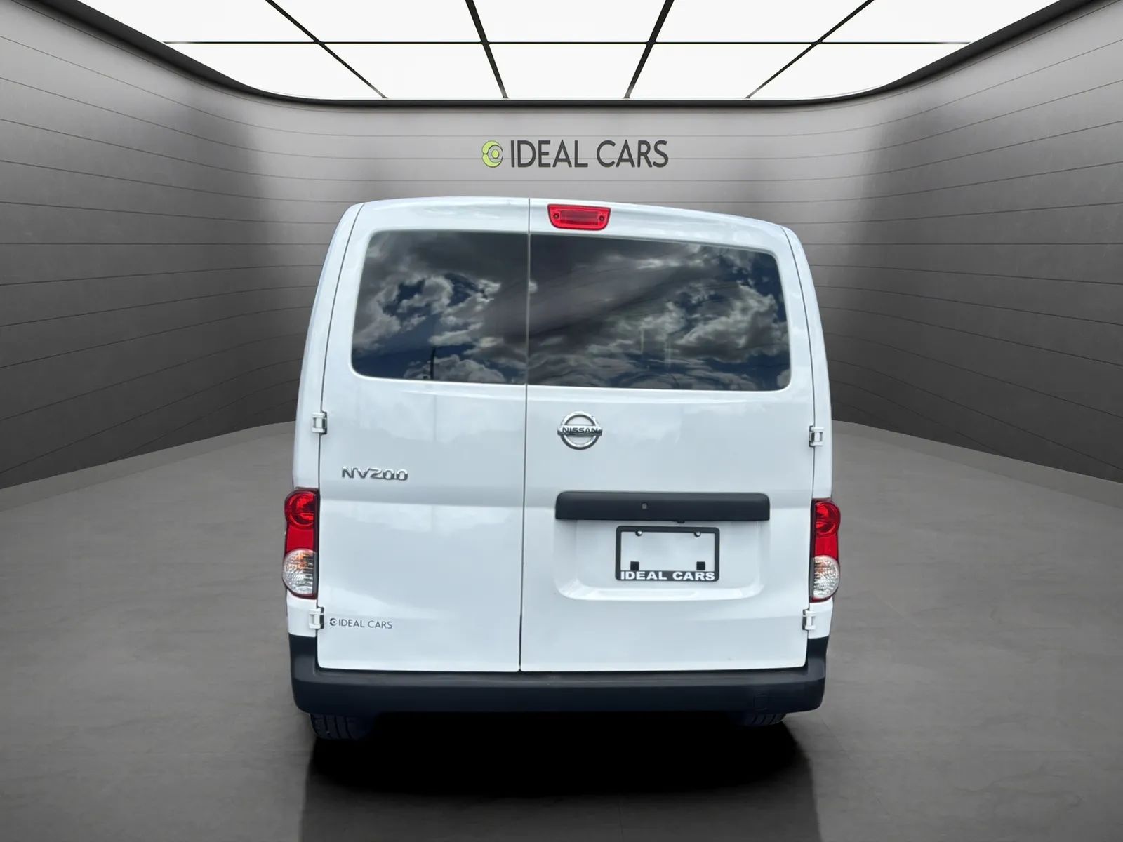 View vehicle photo 6