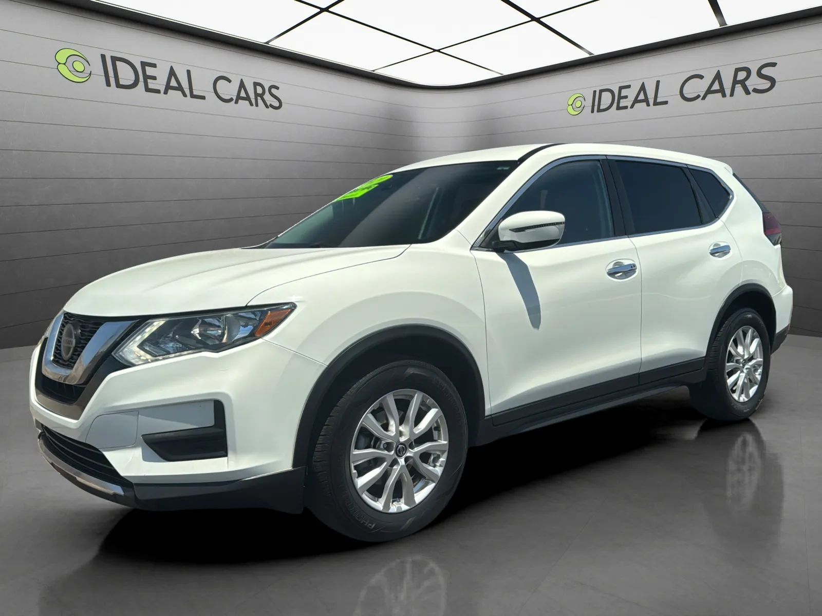 White 2020 Nissan Rogue SUV / Crossover Front-Wheel Drive Automatic