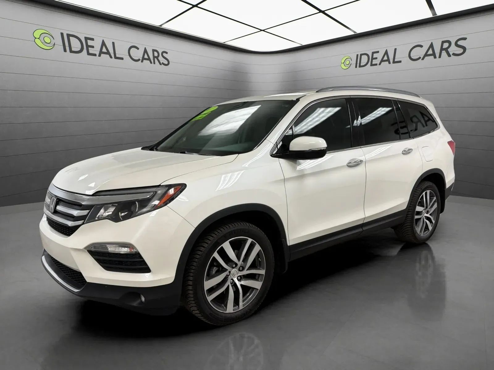 White 2017 Honda Pilot SUV / Crossover All-Wheel Drive Automatic