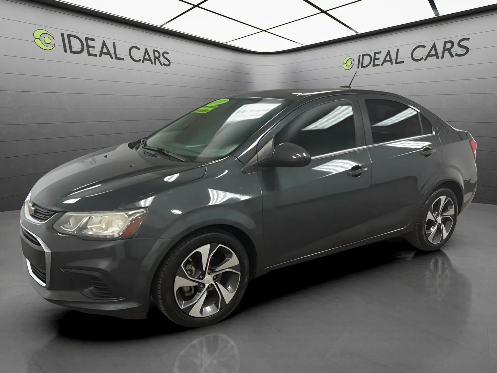  2017 Chevrolet Sonic Premier Sedan FWD   