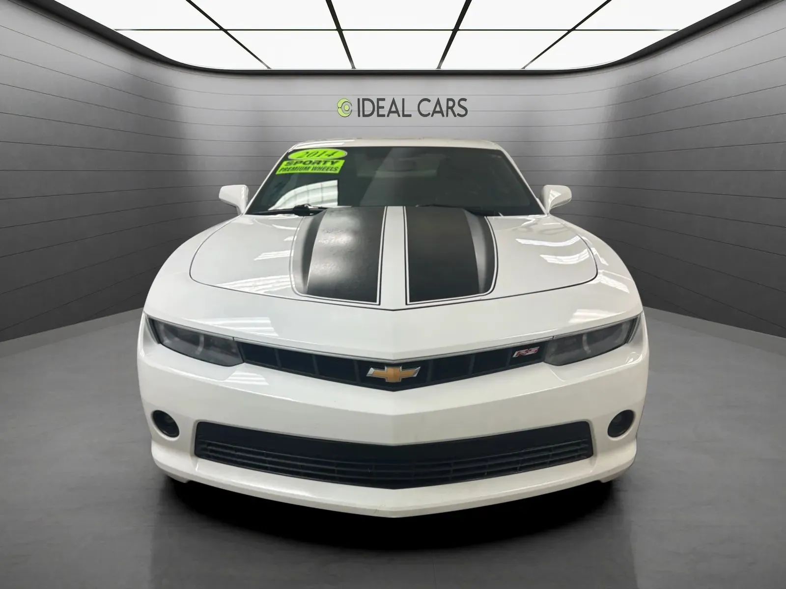 View vehicle photo 2