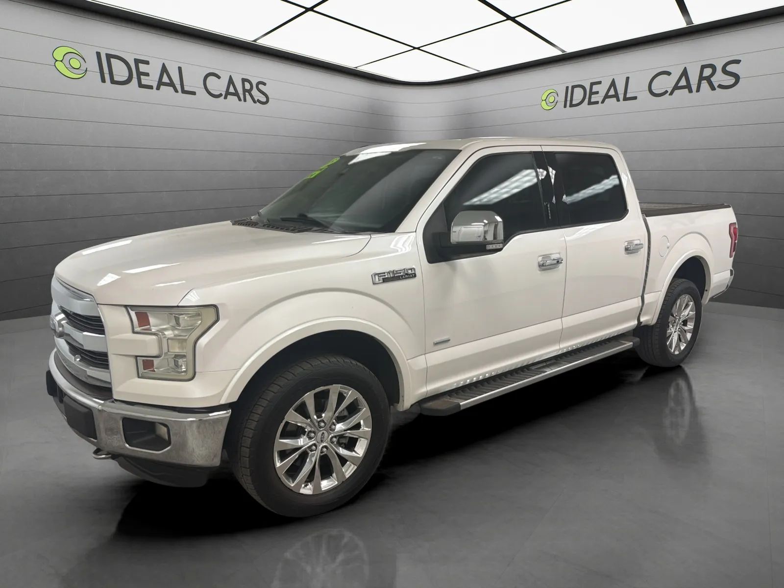 White 2015 Ford F-150 Pickup Truck Four-Wheel Drive Automatic
