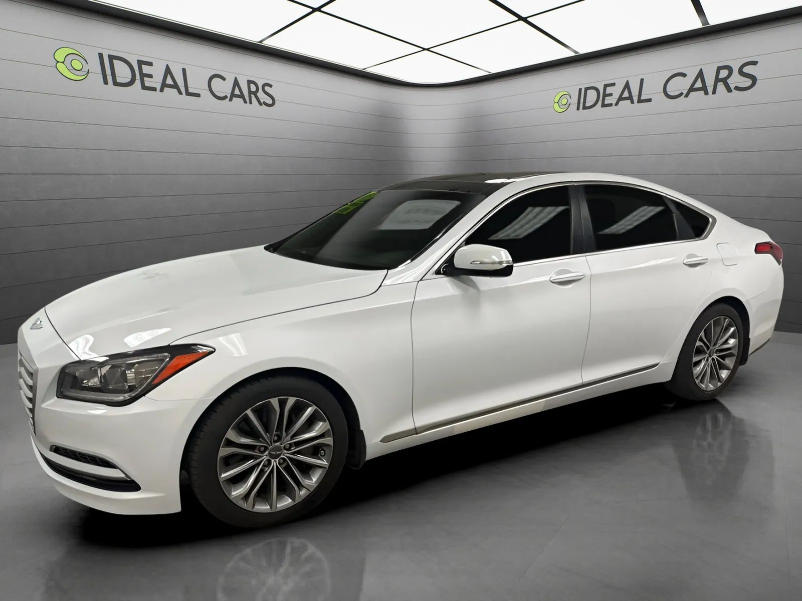 White 2015 Hyundai Genesis Sedan Rear-Wheel Drive Automatic