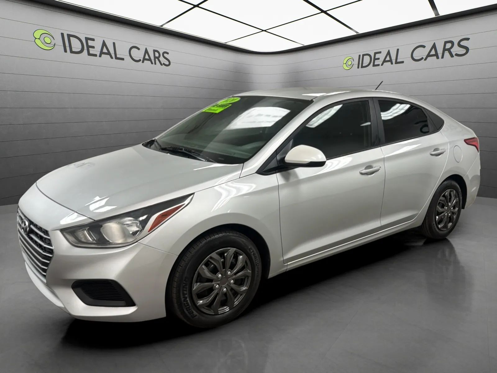 2020 Hyundai Accent SE Sedan FWD
