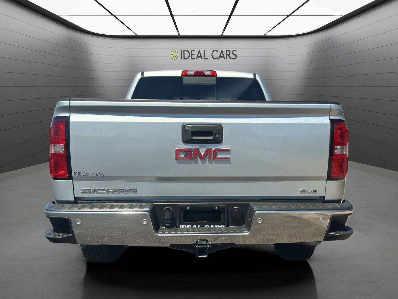 View vehicle photo 6