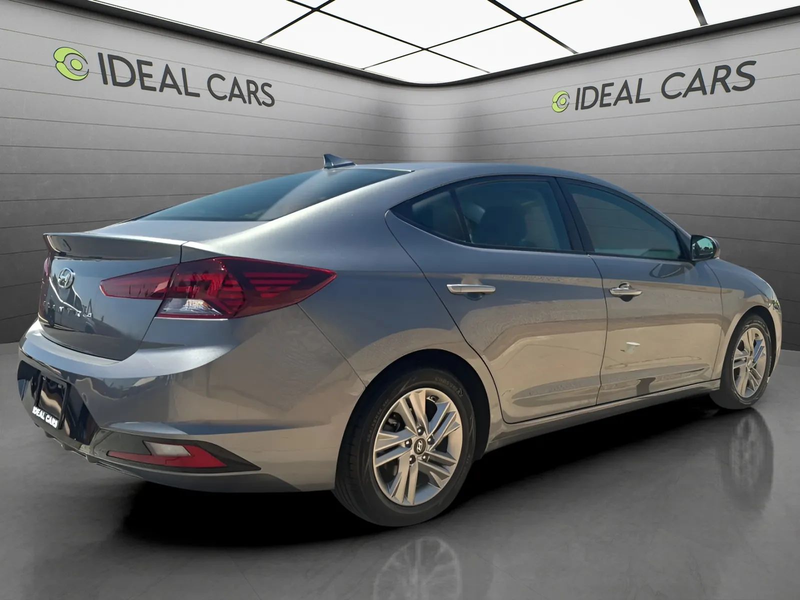 View vehicle photo 5