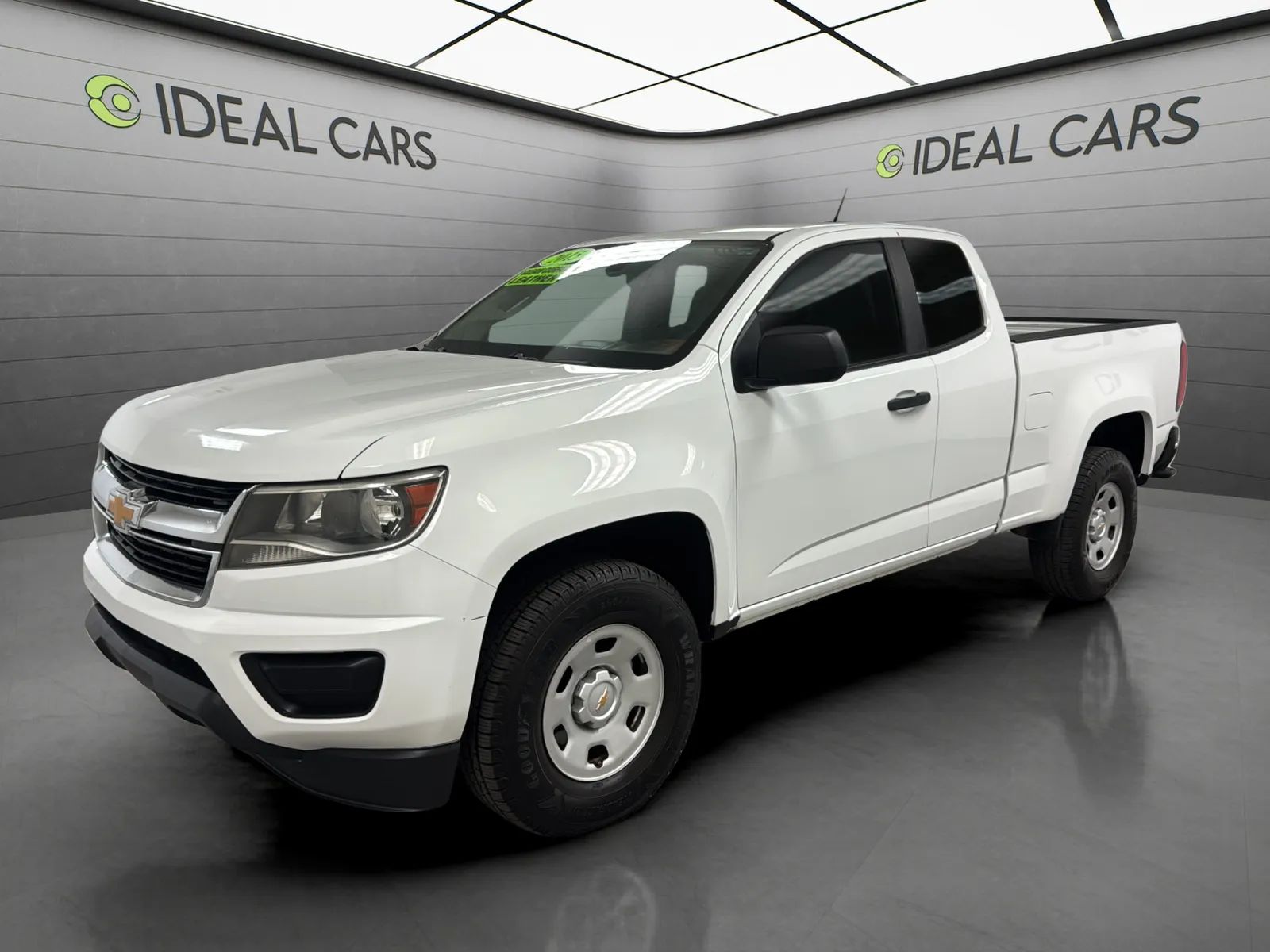 White 2015 Chevrolet Colorado Work Truck Extended Cab LB RWD Pickup Truck 4X2
