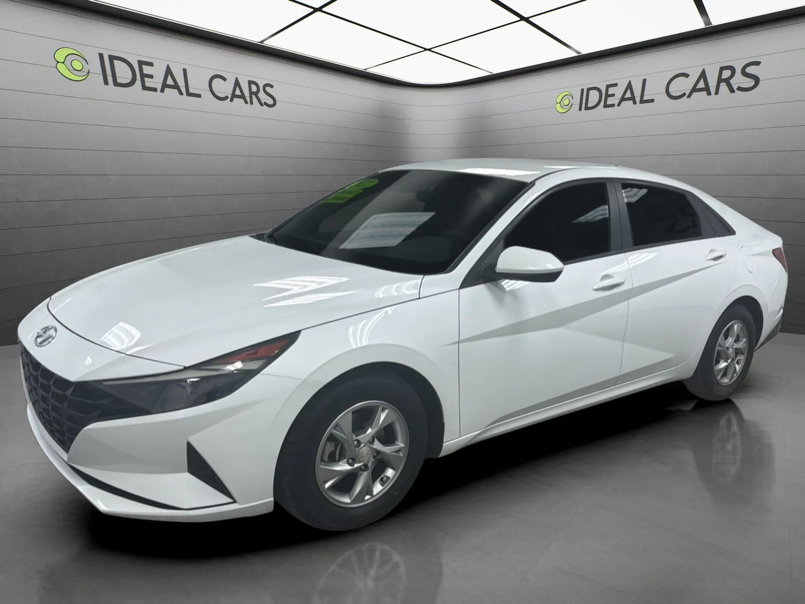 White 2022 Hyundai Elantra Sedan Front-Wheel Drive Automatic