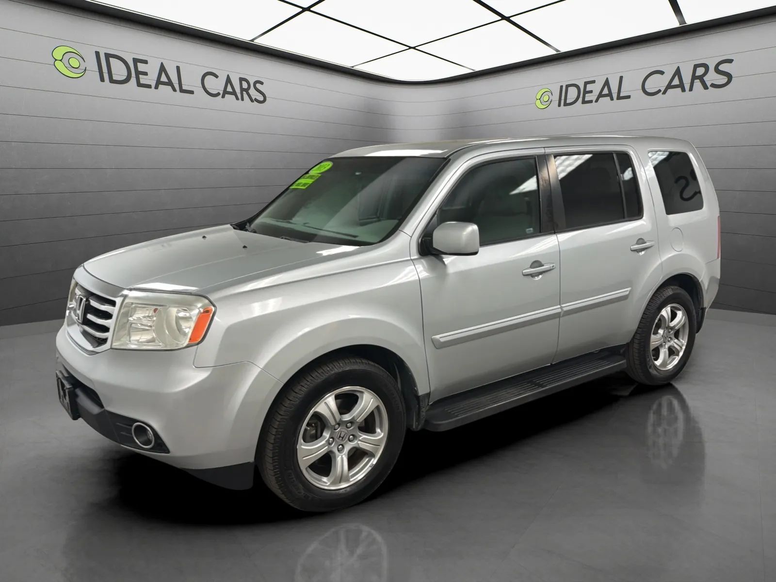 Silver 2013 Honda Pilot SUV / Crossover Four-Wheel Drive Automatic