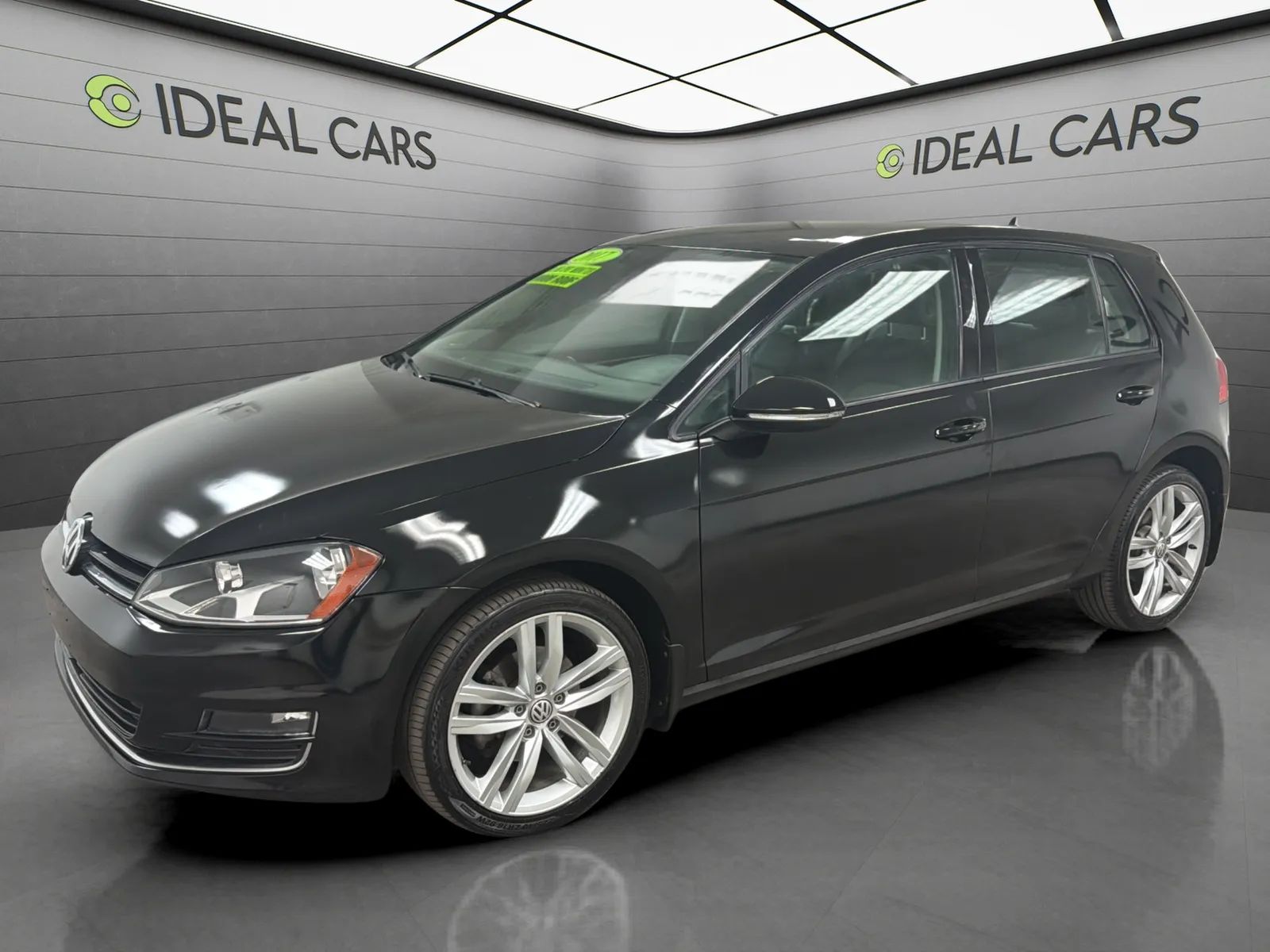 2017 Volkswagen Golf TSI SEL 4-Door FWD