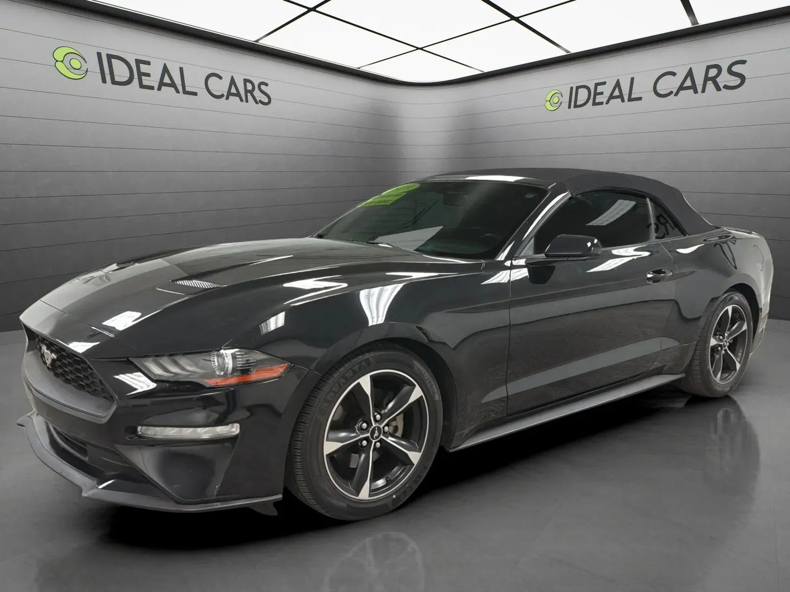 2019 Ford Mustang EcoBoost Convertible RWD