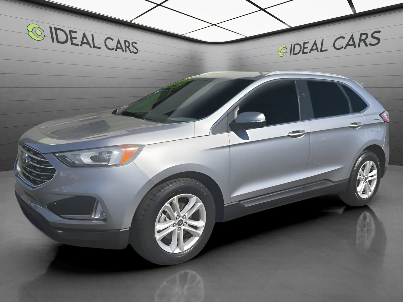 Silver 2020 Ford Edge SEL FWD SUV / Crossover Front-Wheel Drive 