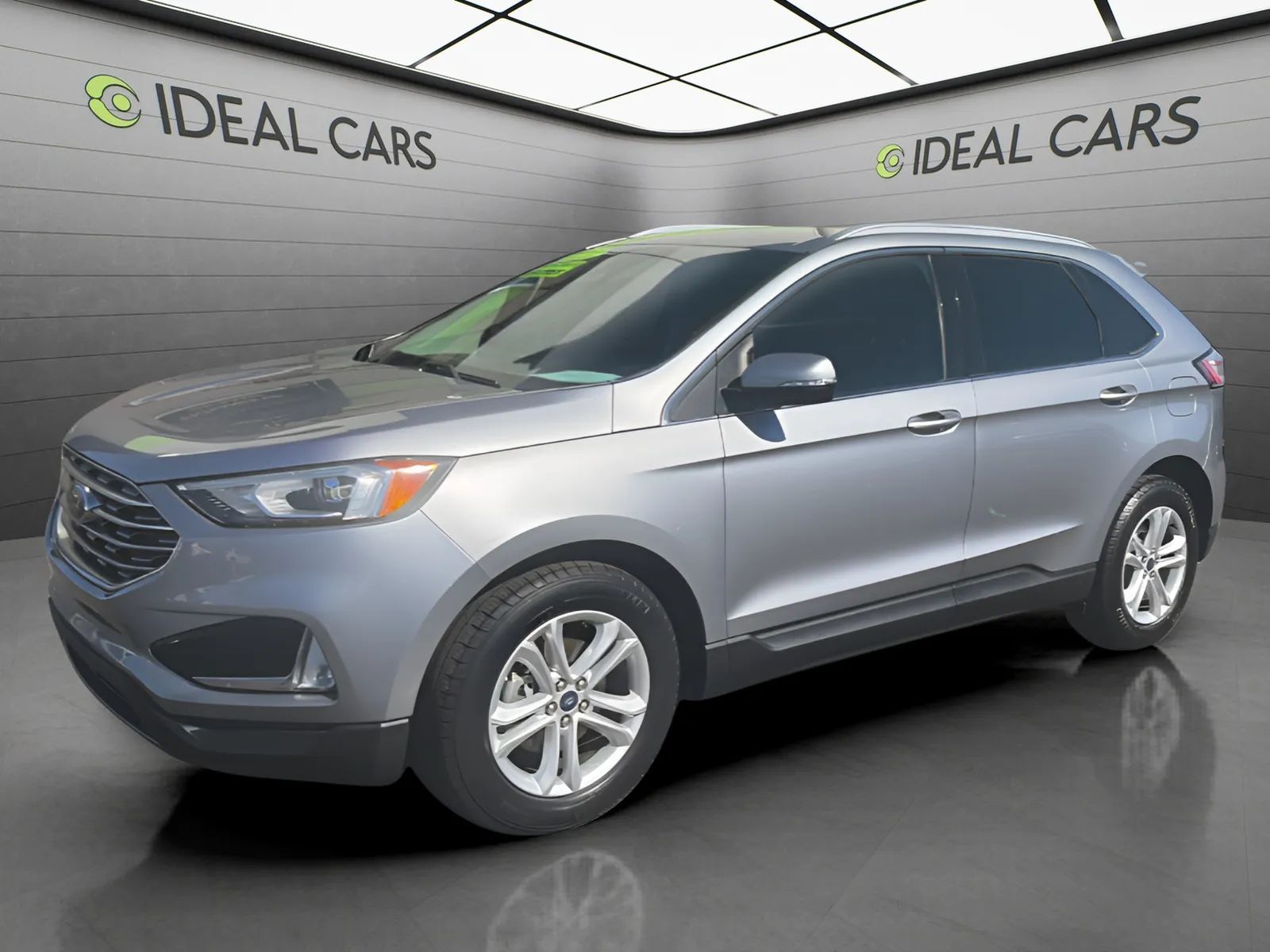Silver 2020 Ford Edge SUV / Crossover Front-Wheel Drive