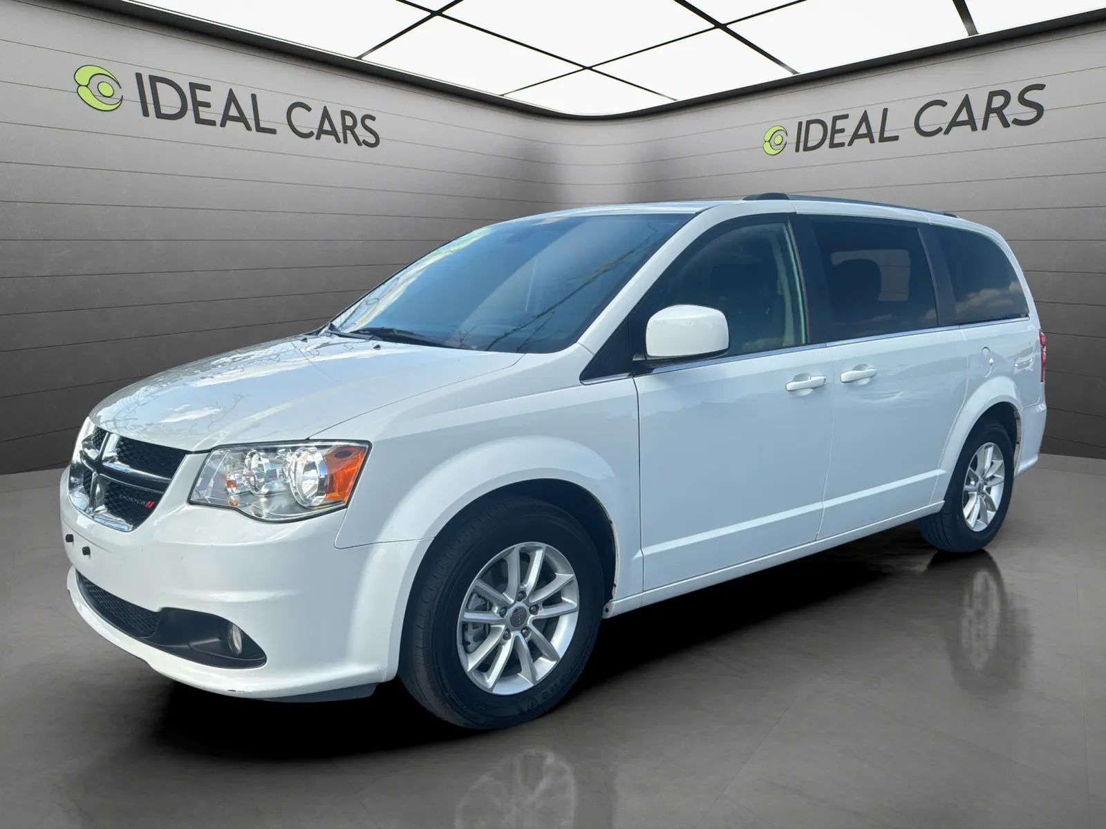 2019 Dodge Grand Caravan SXT FWD