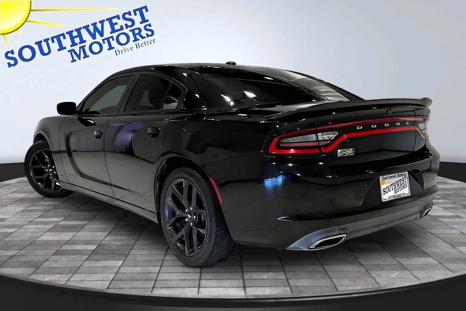 View vehicle photo 5