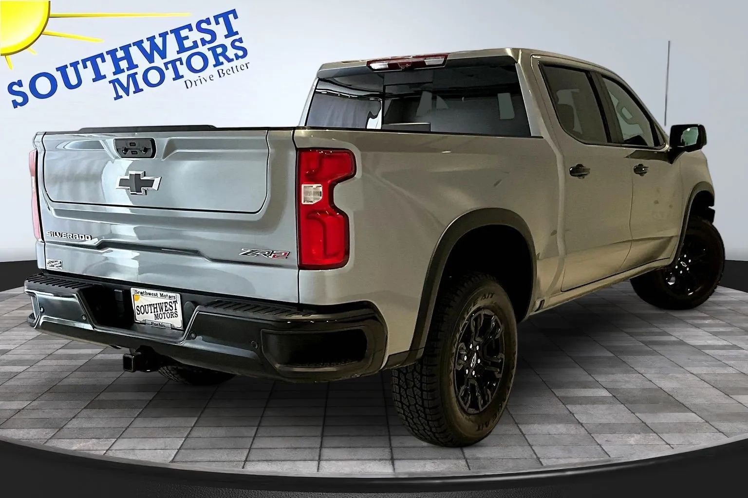 View vehicle photo 7