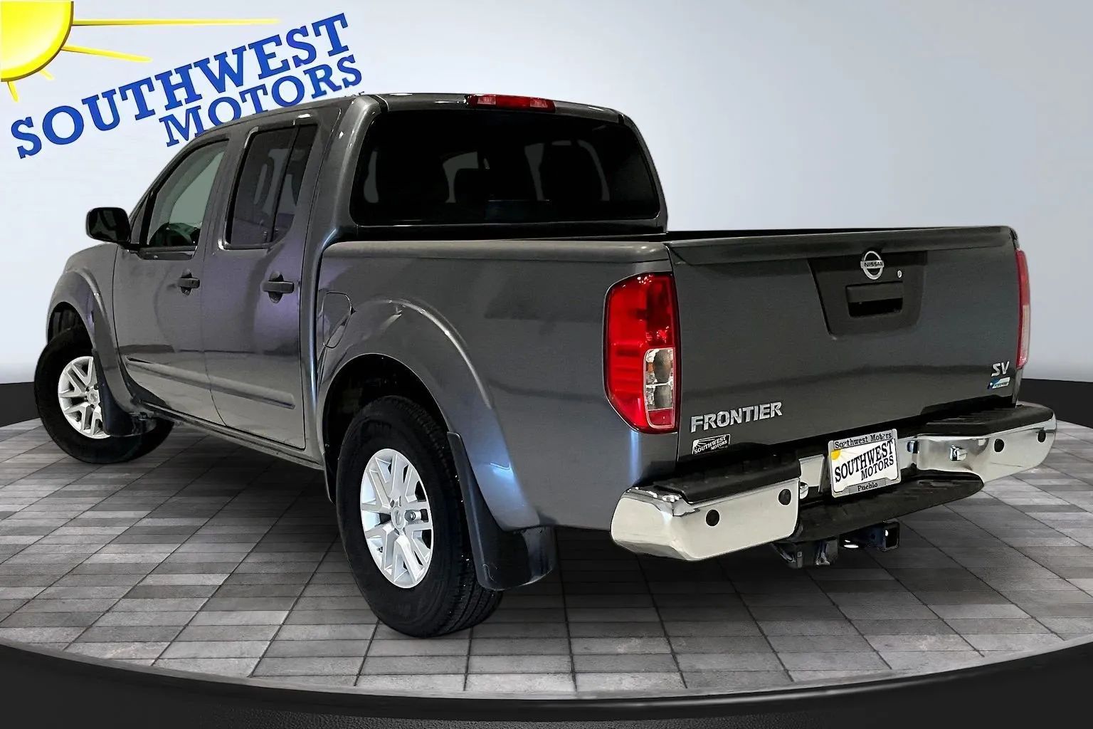 View vehicle photo 5