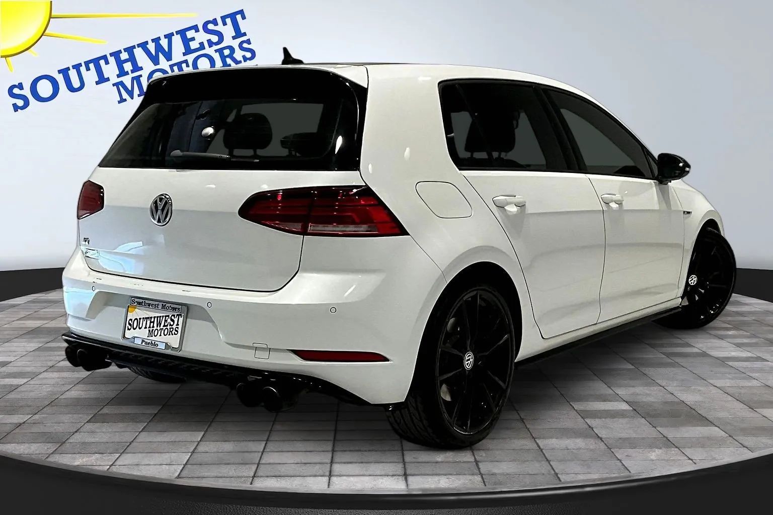 View vehicle photo 7