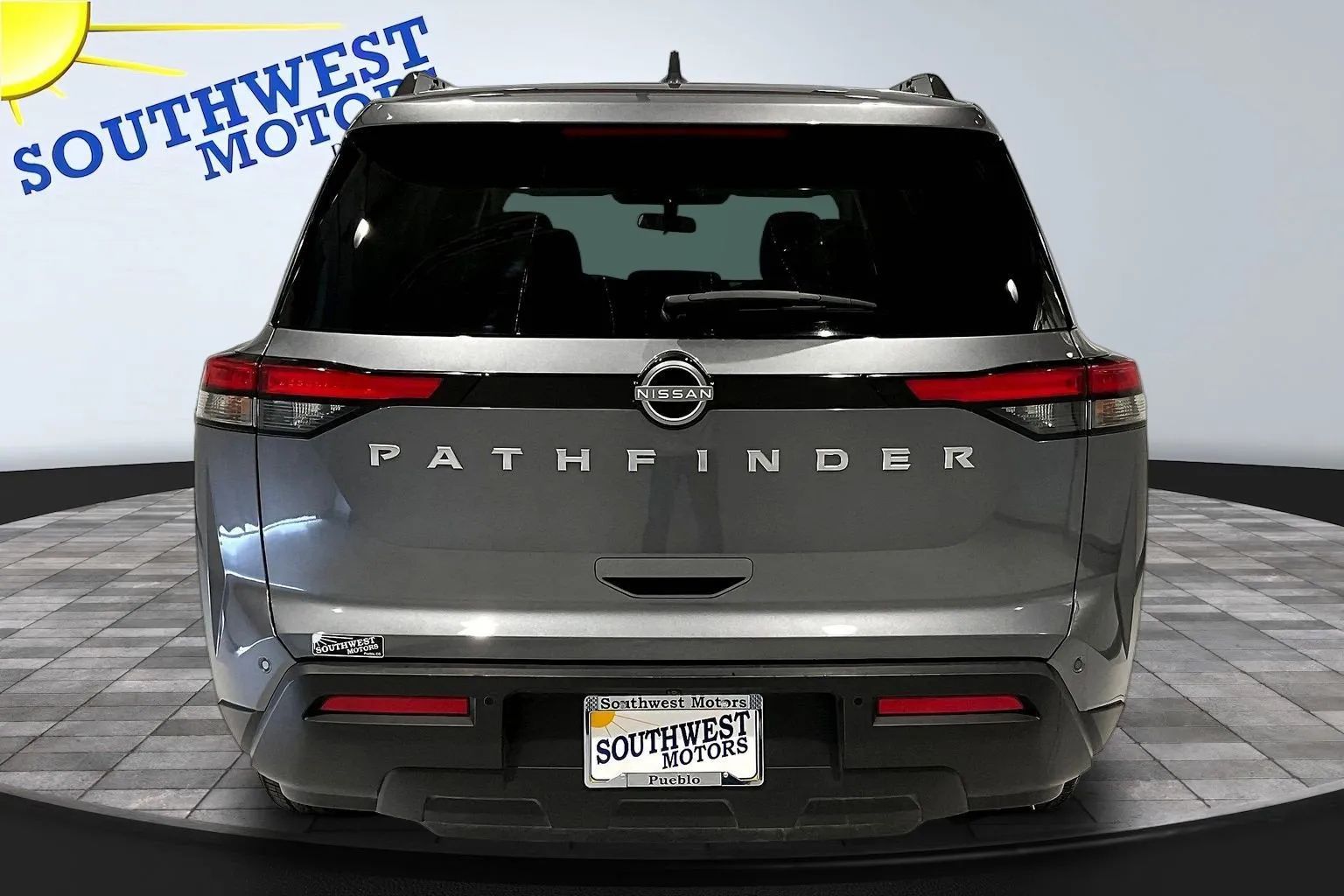 View vehicle photo 6