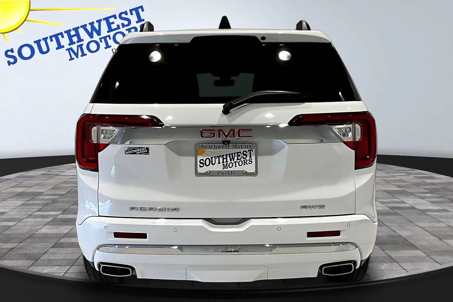 View vehicle photo 6