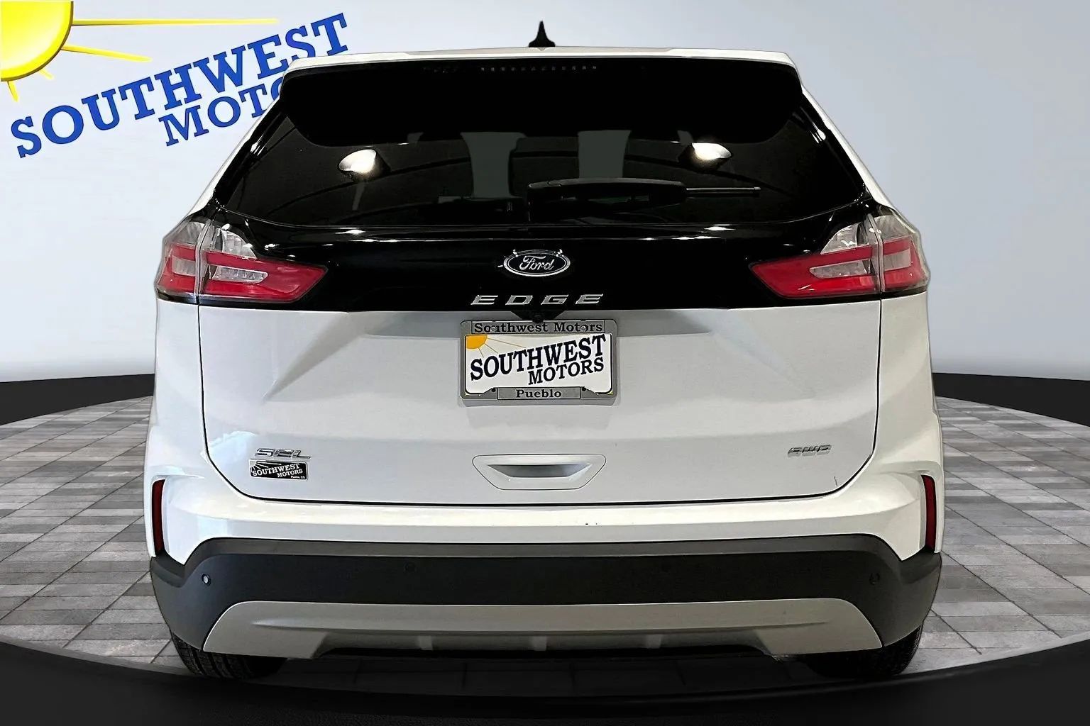 View vehicle photo 6