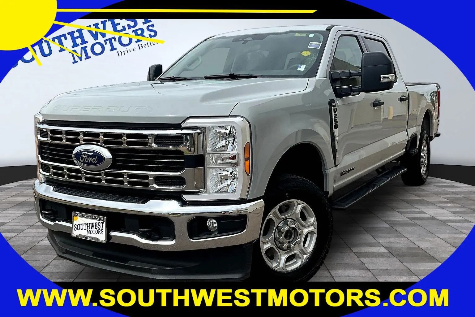 2025 Ford F-250 Super Duty XLT Crew Cab 4WD