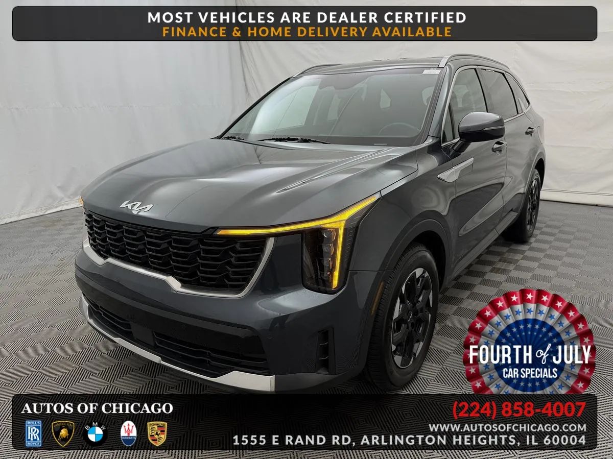 Gray 2024 Kia Sorento SUV / Crossover Front-Wheel Drive Automatic