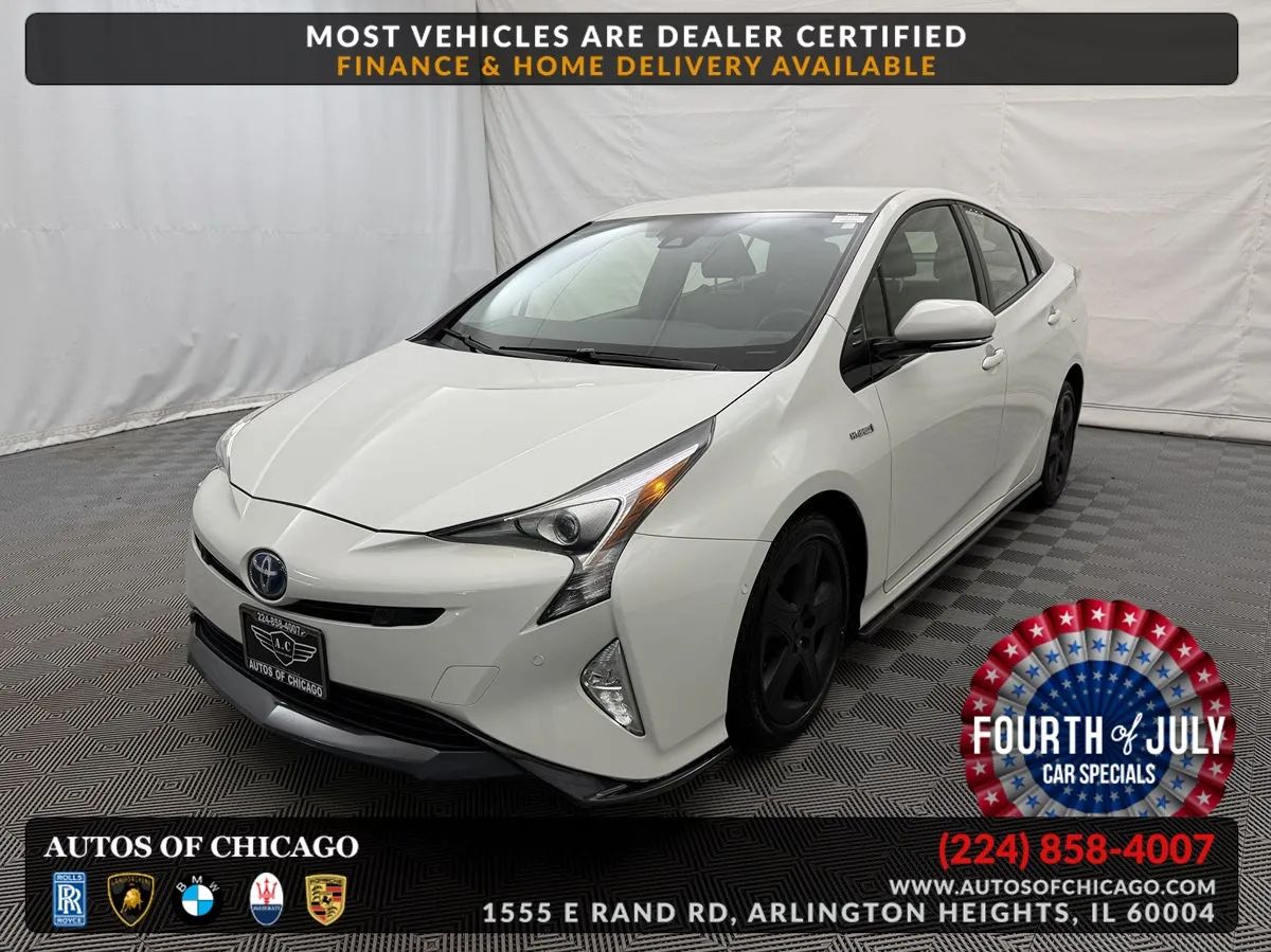 Super White 2018 Toyota Prius Hatchback Front-Wheel Drive Automatic