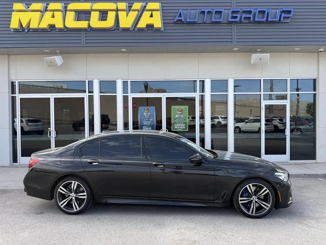Black 2017 BMW 7 Series Sedan Rear-Wheel Drive Automatic