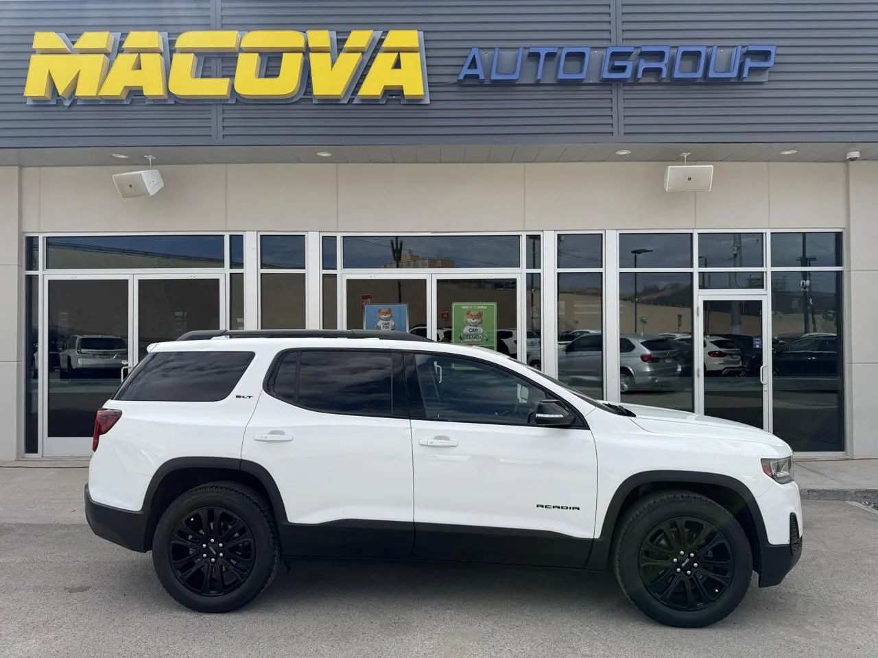 White 2023 GMC Acadia SUV / Crossover Four-Wheel Drive Automatic