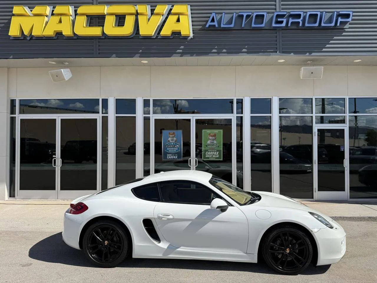 White 2014 Porsche Cayman Coupe Rear-Wheel Drive Automatic