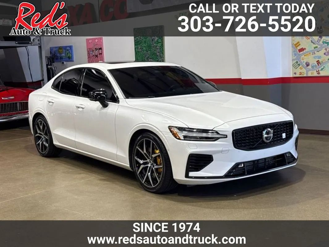 2023 Volvo S60 T8 Polestar Engineered eAWD