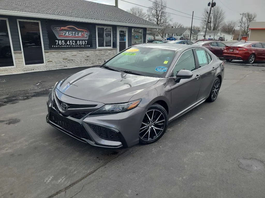 2021 Toyota Camry SE Nightshade FWD