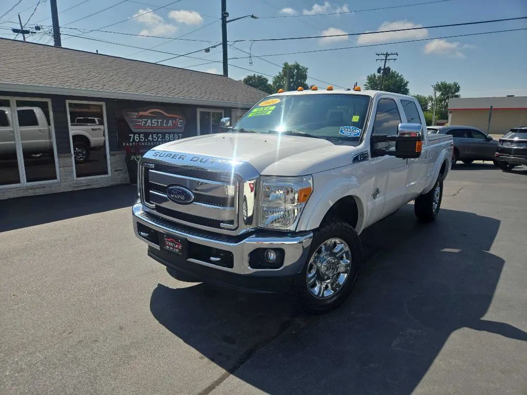 White 2014 Ford F-350 Super Duty Pickup Truck Four-Wheel Drive 6-Speed Automatic