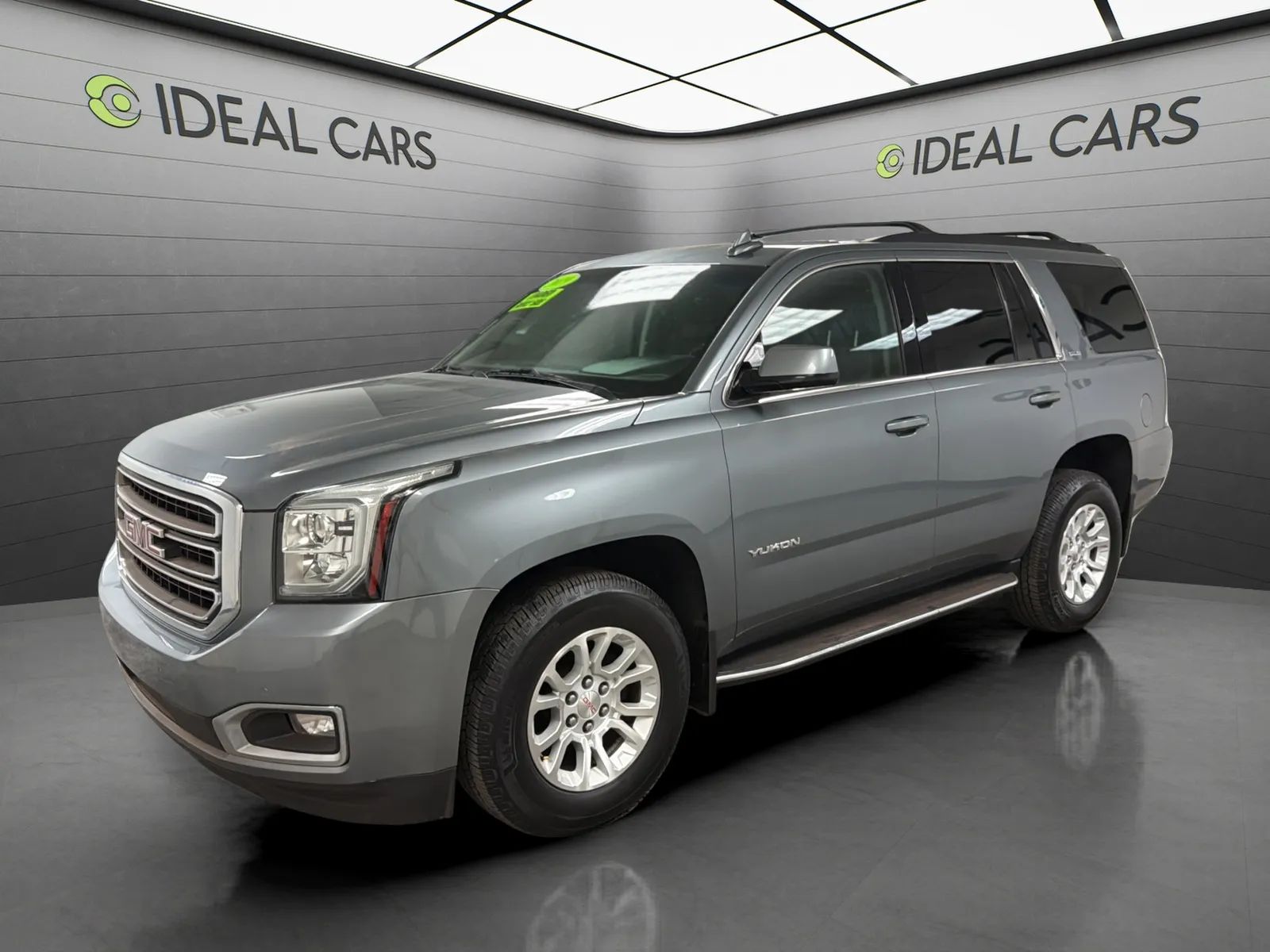 Gray 2019 GMC Yukon SUV / Crossover 4X2 Automatic
